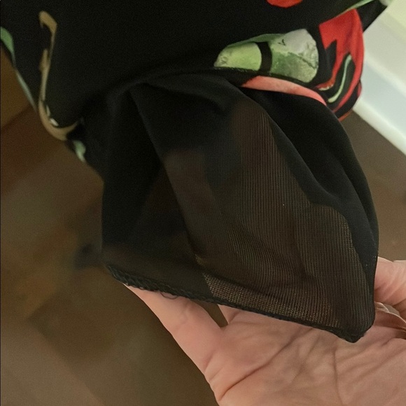 Floral Midi Pencil Skirt. Sz small - Picture 2 of 4